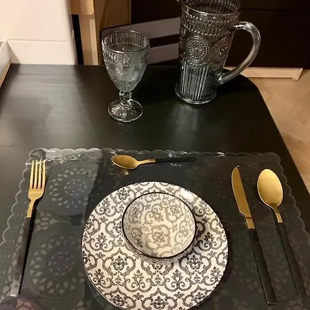 Le Doux - Hyper Centre - Classé 3 étoiles - 2 Pers - 150m *